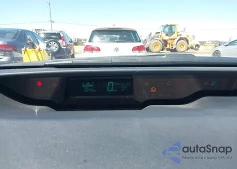 2005 Toyota Prius from USA, damaged, VIN JTDKB20U753110342